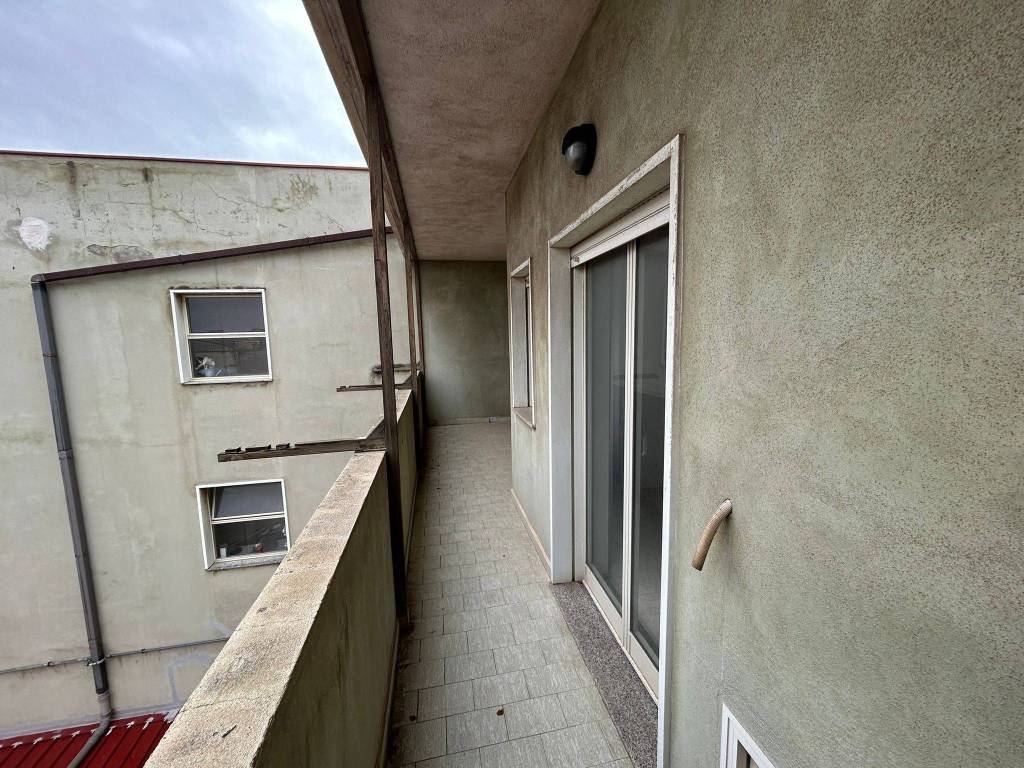 Appartamento a Messina in Via Adolfo Celi - Foto 4
