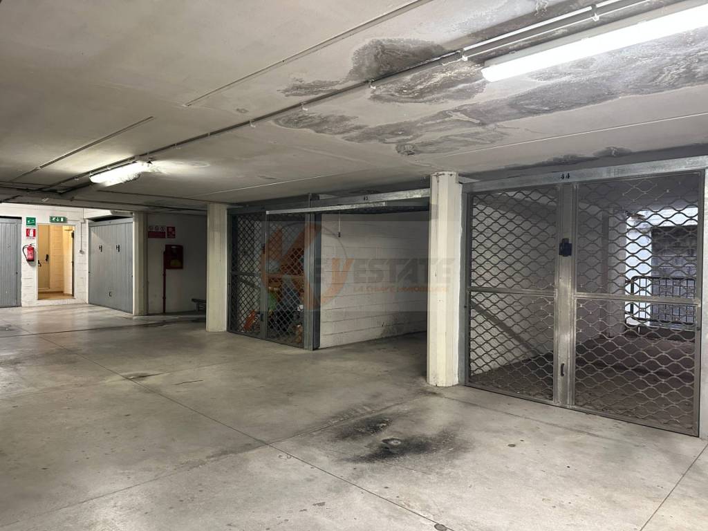 Box / garage a Sassari in via renzo mossa, 20 - Foto 4