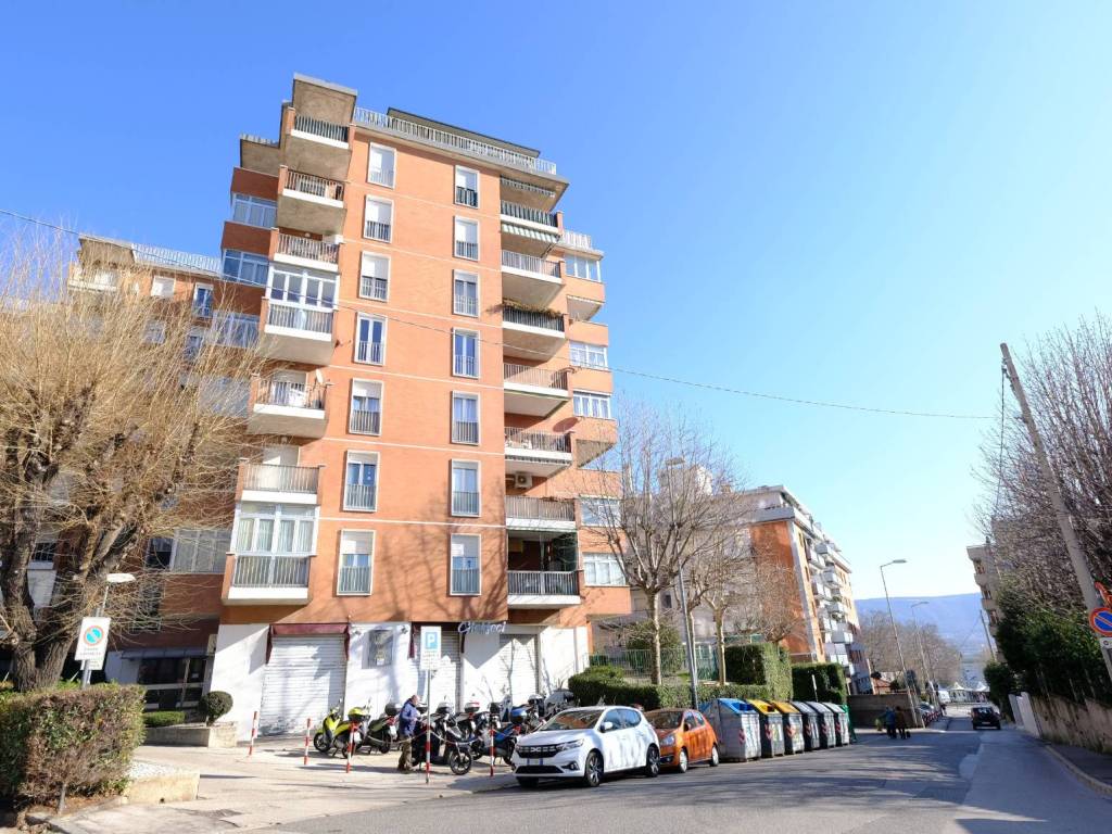 Appartamento a Trieste in Strada Vecchia dell'Istria, 116 - Foto 2