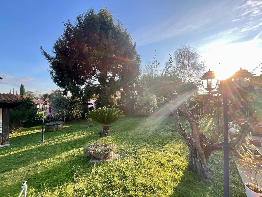 Villa a Lariano in Via Leonardo da Vinci - Foto 5