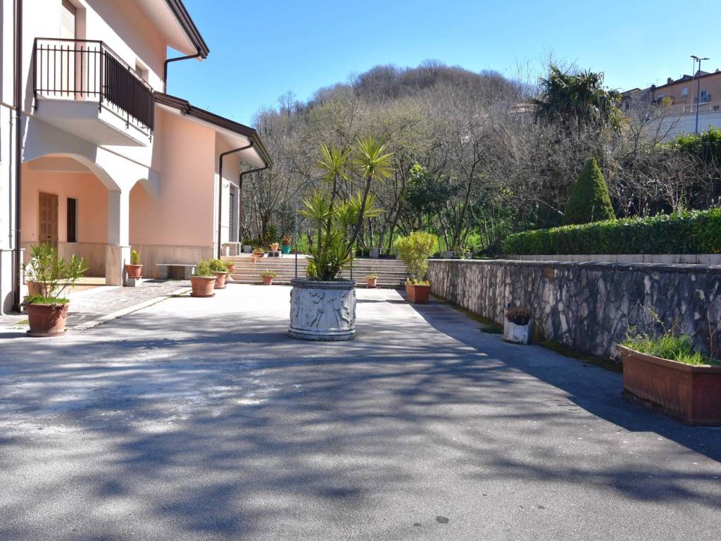 Villa a Manocalzati in Piazza John Ciardi - Foto 3
