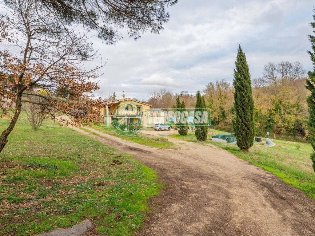 Villa a Manziana - Foto 2