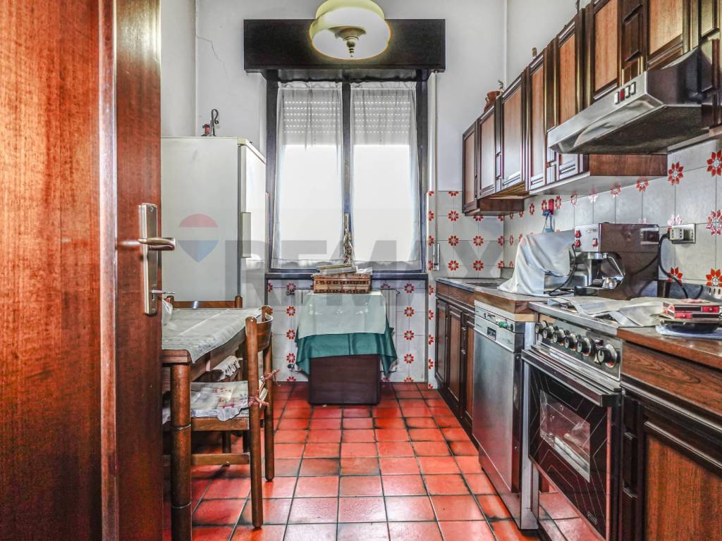 Villa a Busto arsizio in VIA CANTON SANTO, 16 - Foto 5