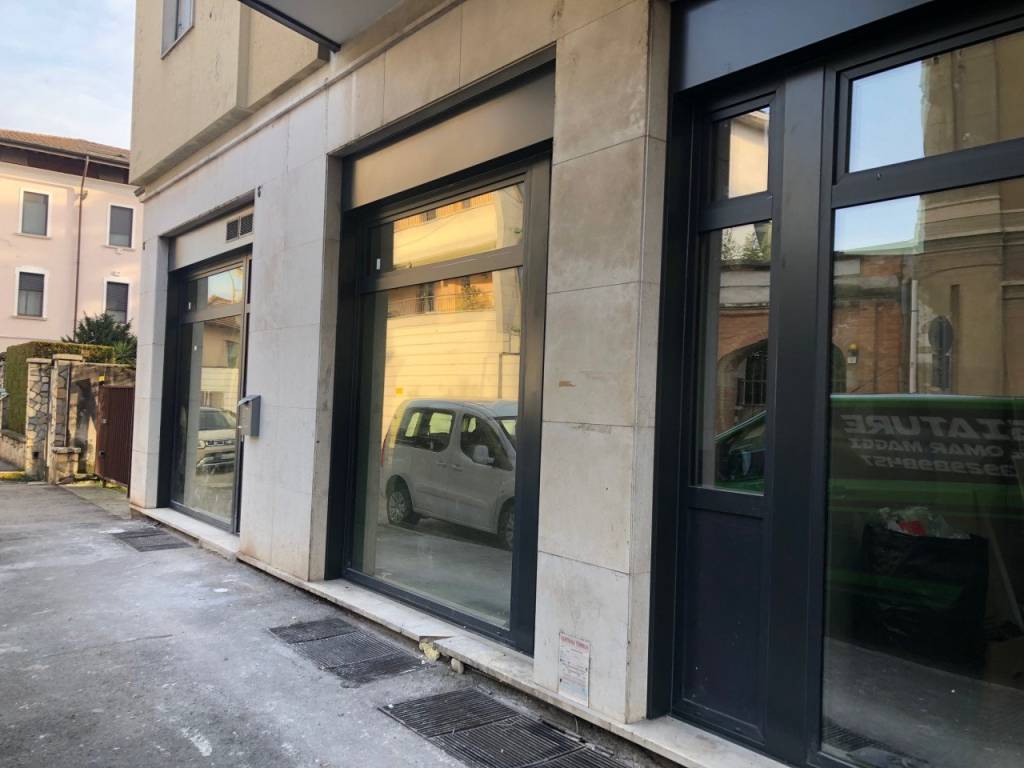 Appartamento a Brescia in Via Gerolamo Savoldo 6 - Foto 2