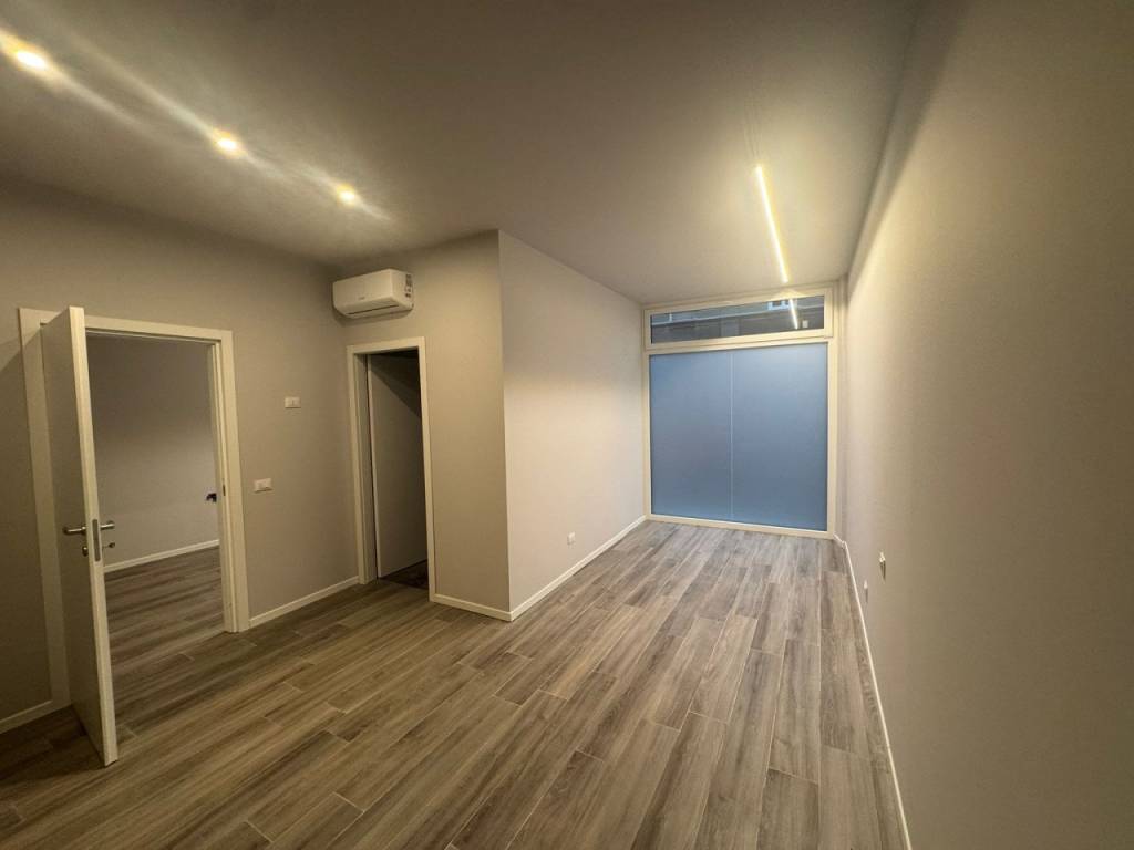 Appartamento a Brescia in Via Gerolamo Savoldo 6 - Foto 4