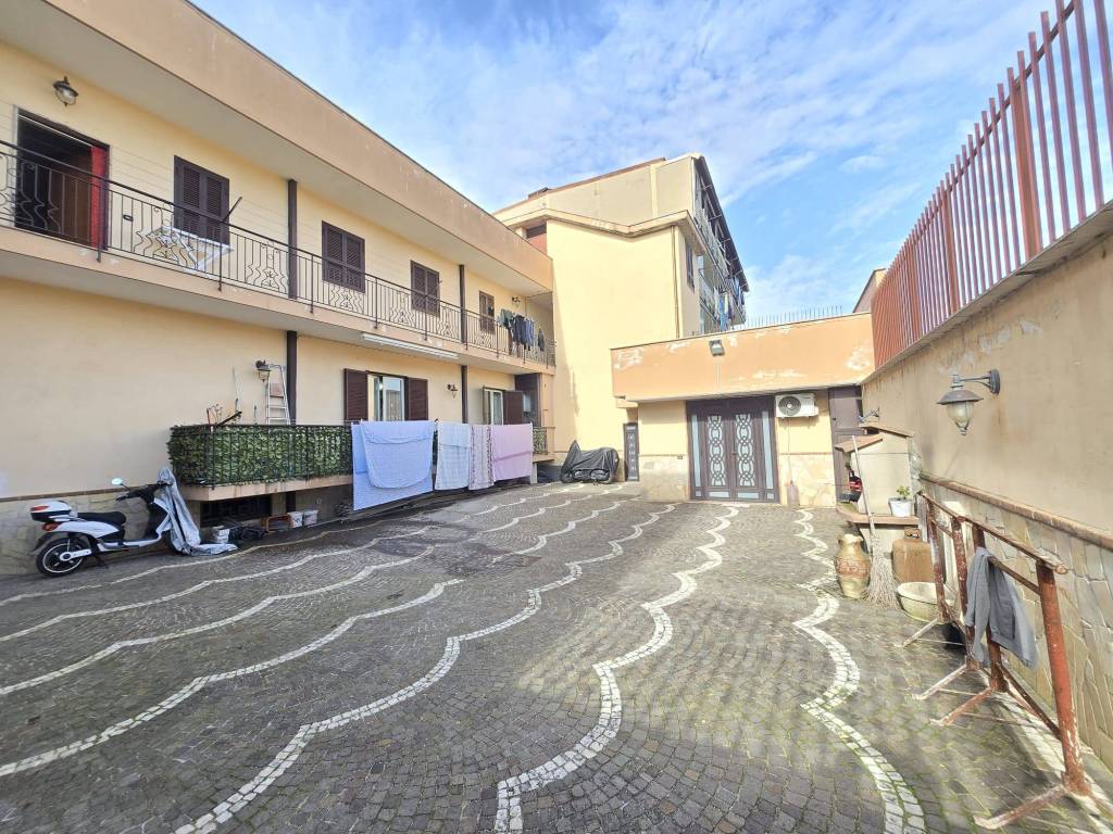 Villa a Afragola in Via 3a Traversa Diaz - Foto 5