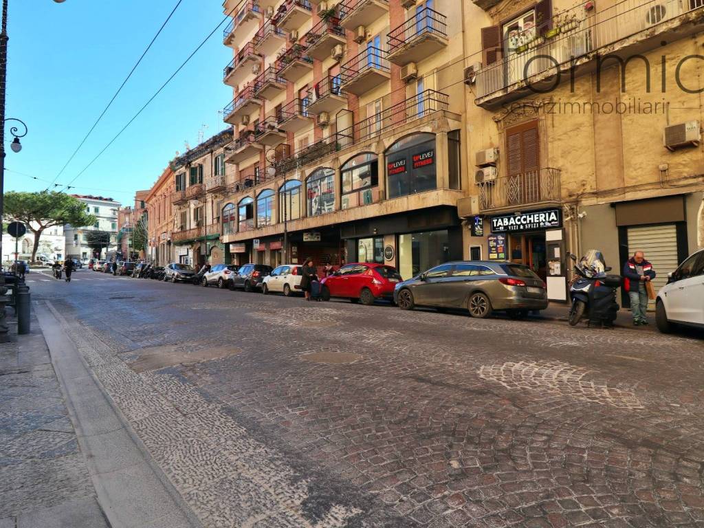 Immobile a Portici in Corso Giuseppe Garibaldi - Foto 5