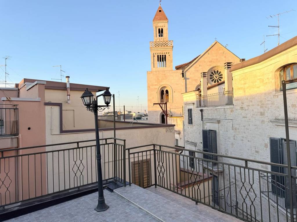 Casa indipendente a Acquaviva delle fonti in Via Tommaso Amendoni, 2 - Foto 2