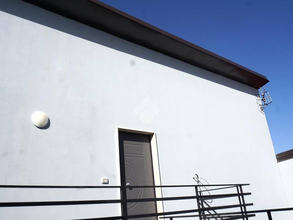 Appartamento a Montecorvino rovella in Via Fabrizio Ruffo, 2 - Foto 2