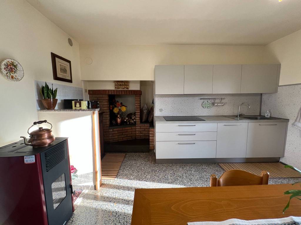 Casa indipendente a Castelfiorentino in Via di Pettinamiglio - Foto 5