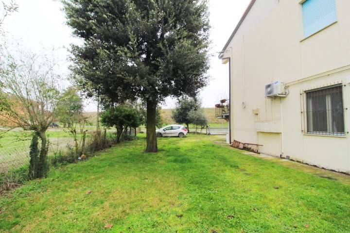 Appartamento a Fusignano in Via Stroppata Vecchia, 3 - Foto 5