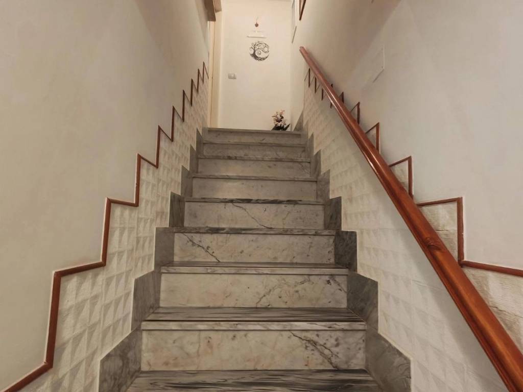 Appartamento a Cava de' tirreni in Via Carmine d'Elia - Foto 4