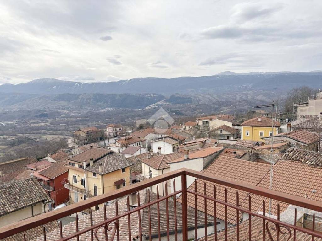 Casa indipendente a Tagliacozzo in Via del Peschio - Foto 3