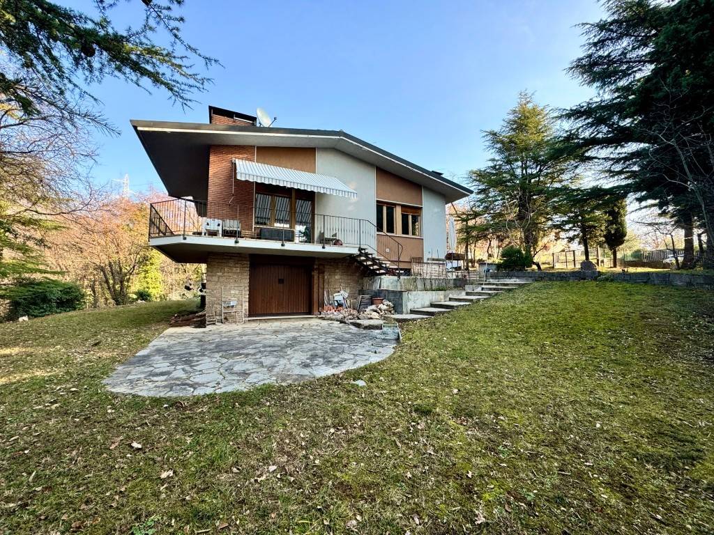 Villa a Caprino veronese in Località San Michele, 27 - Foto 3