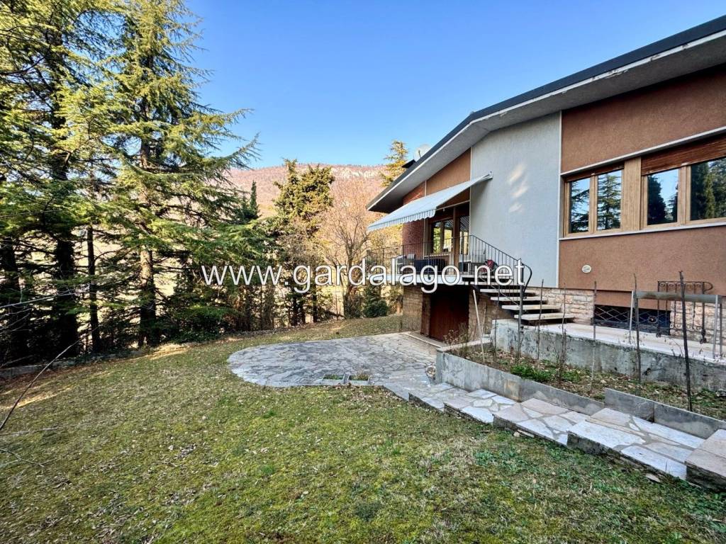Villa a Caprino veronese in Località San Michele, 27 - Foto 5