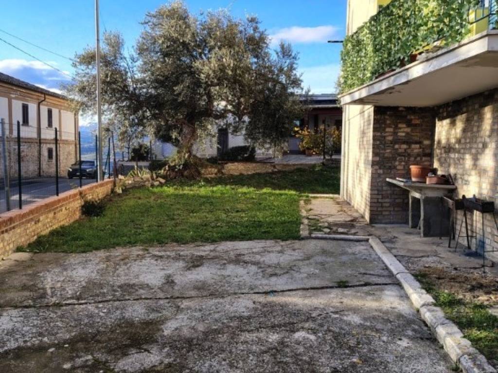 Appartamento a Rosciano in Via Roma, 39 - Foto 5