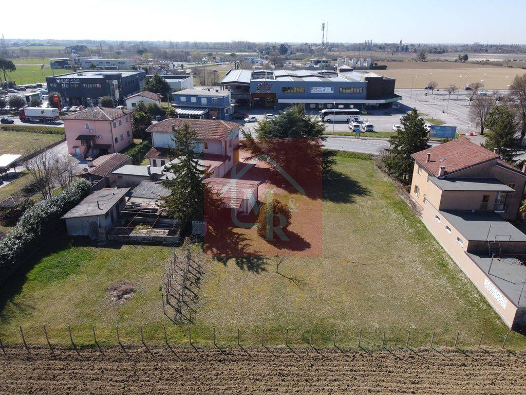 Casa indipendente a Cervignano del friuli in Via Monfalcone 43 - Foto 4