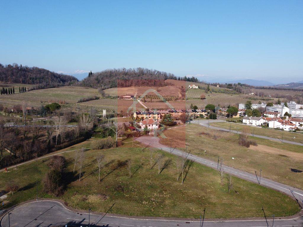 Terreno a Manzano in Via Ottorino Respighi - Foto 4