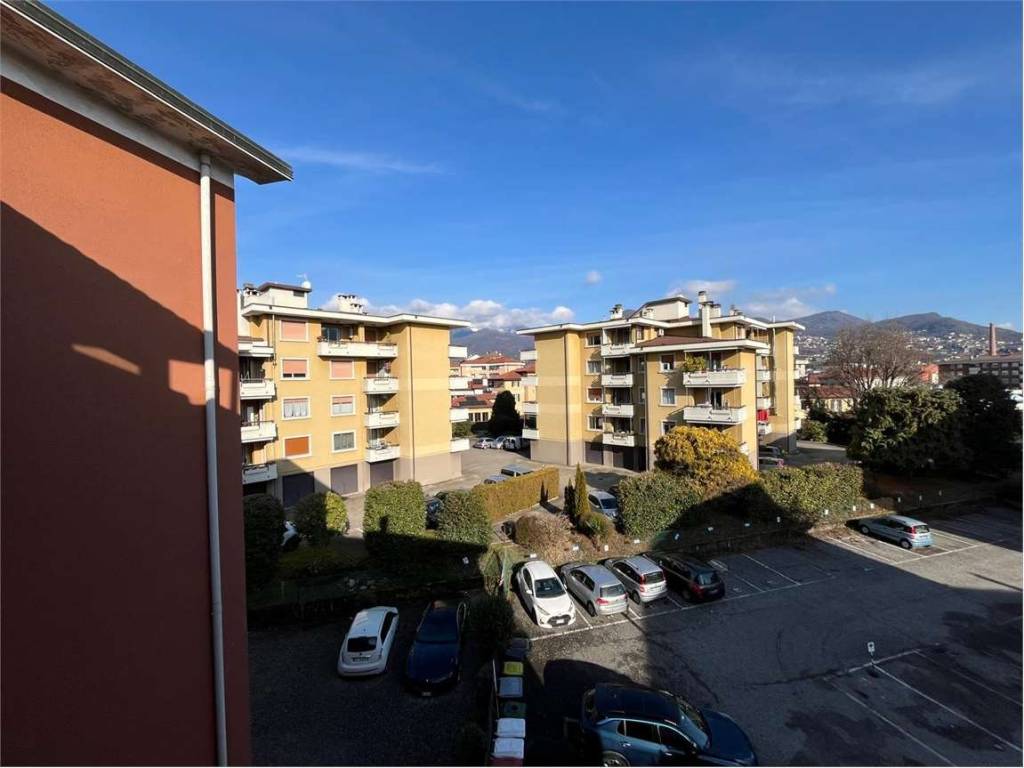 Appartamento a Verbania - Foto 2