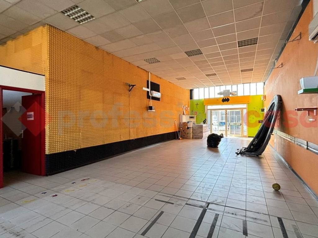 Immobile a Alatri in strada statale 155 , 456 - Foto 4