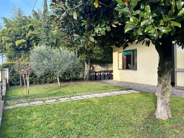 Villa a Abano terme in Via Sottomarina - Foto 2