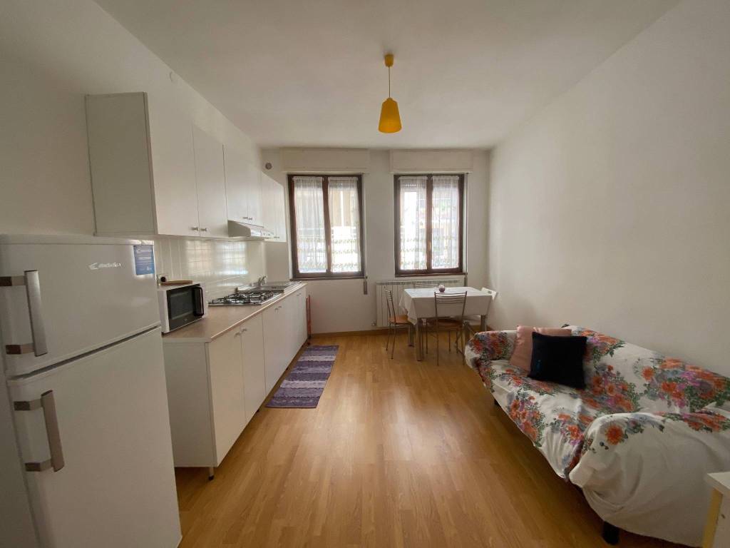 Casa indipendente a Introbio in Via Don Abramo, 1 - Foto 3