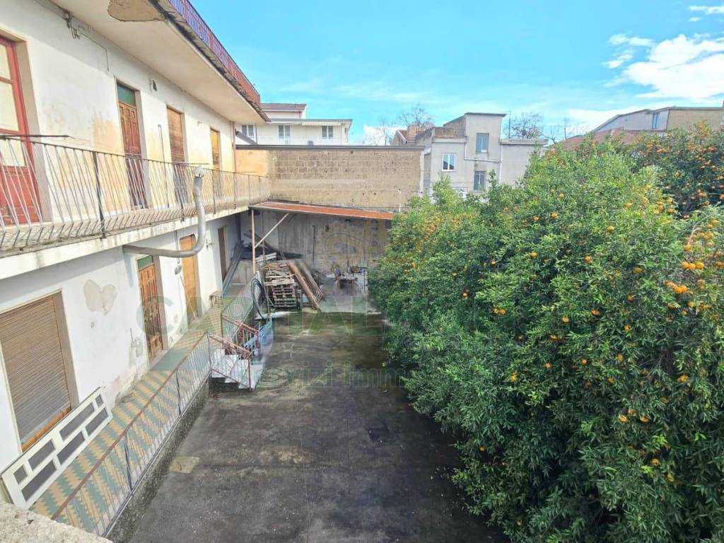 Villa a San nicola la strada in Viale Carlo III - Foto 5