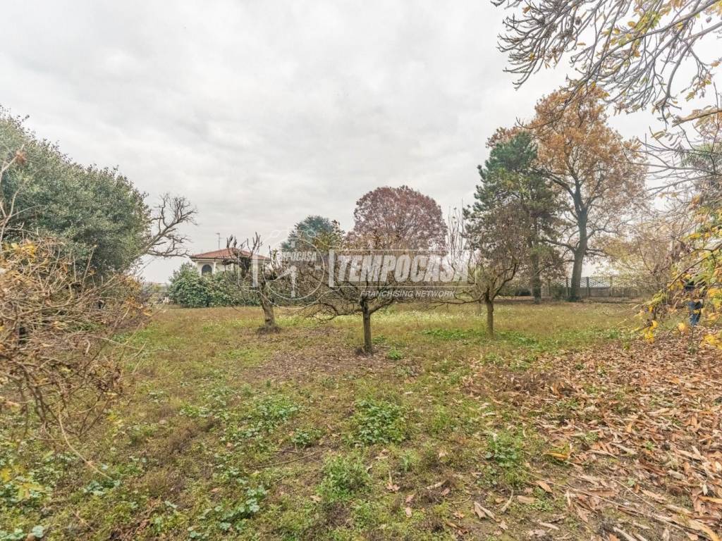 Terreno a Cusago in Via Cisliano 80 - Foto 4