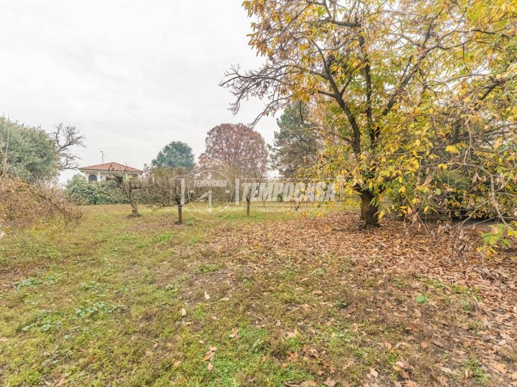 Terreno a Cusago in Via Cisliano 80 - Foto 5