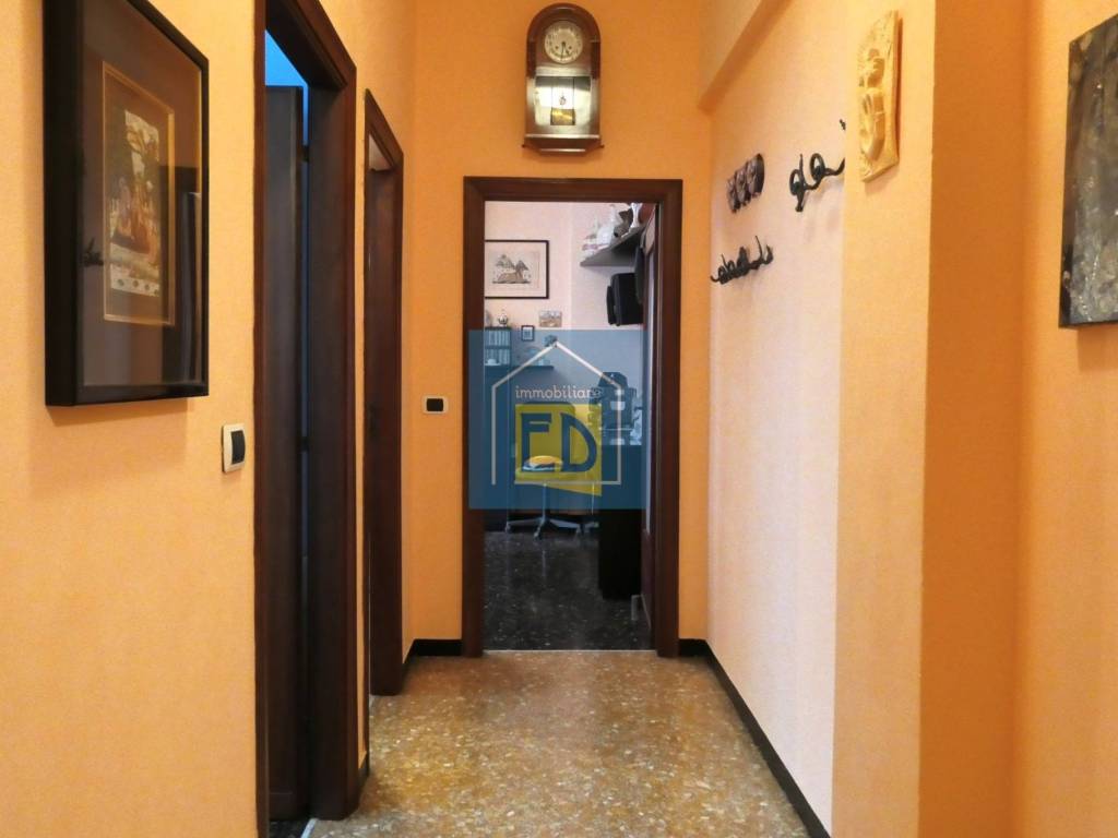 Appartamento a Savona in Via Francesco Mignone, 40 - Foto 3
