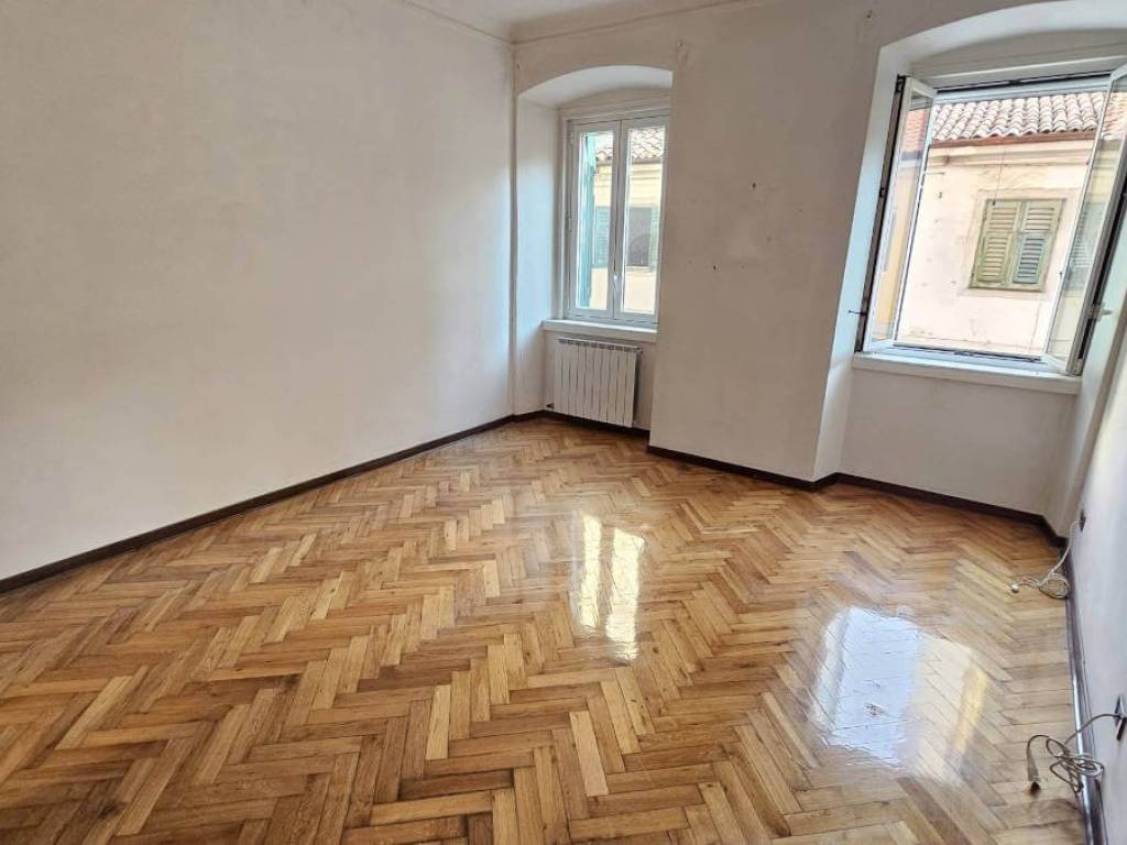 Appartamento a Trieste in Via dei Giuliani, 34 - Foto 2