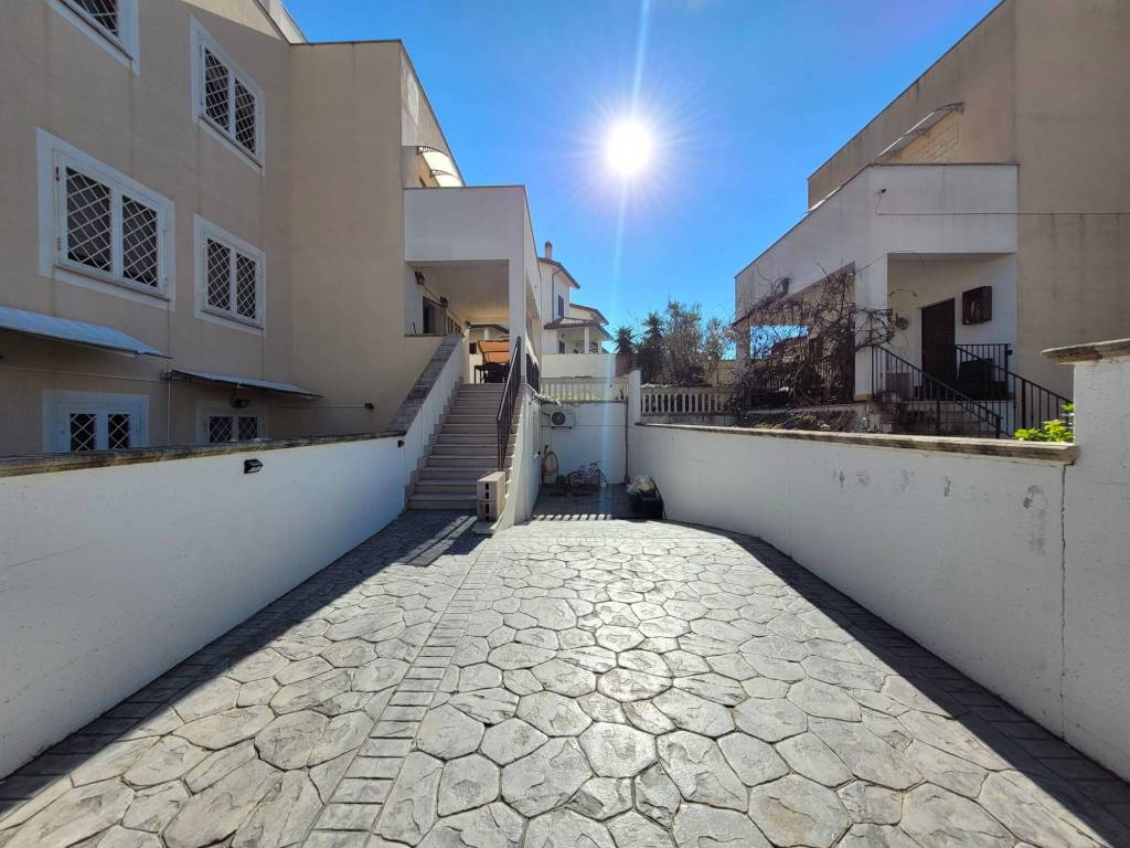 Villa a Anzio in Via Merope, 65 - Foto 5