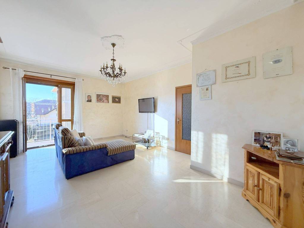 Appartamento a Rivalta di torino in Via 25 Aprile - Foto 2