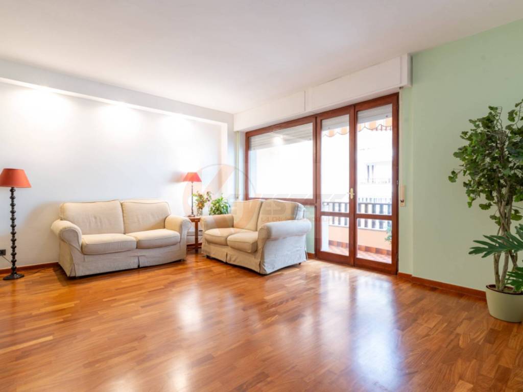 Appartamento a Sassari in via Prunizzedda, 37 - Foto 2