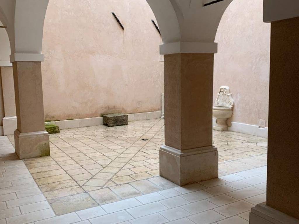 Appartamento a L'aquila in Via dell'Ospizio, 10 - Foto 2