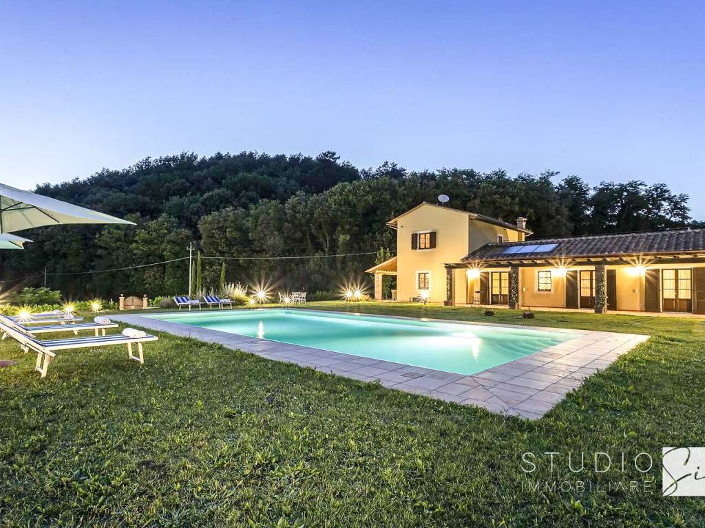Villa a Lucca in Via di Cocombola - Foto 5