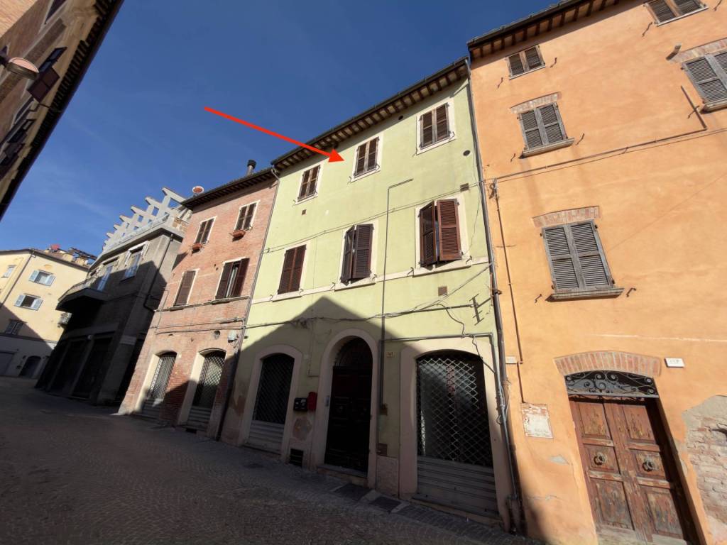 Casa indipendente a Fabriano in VIA CIALDINI, 141 - Foto 2