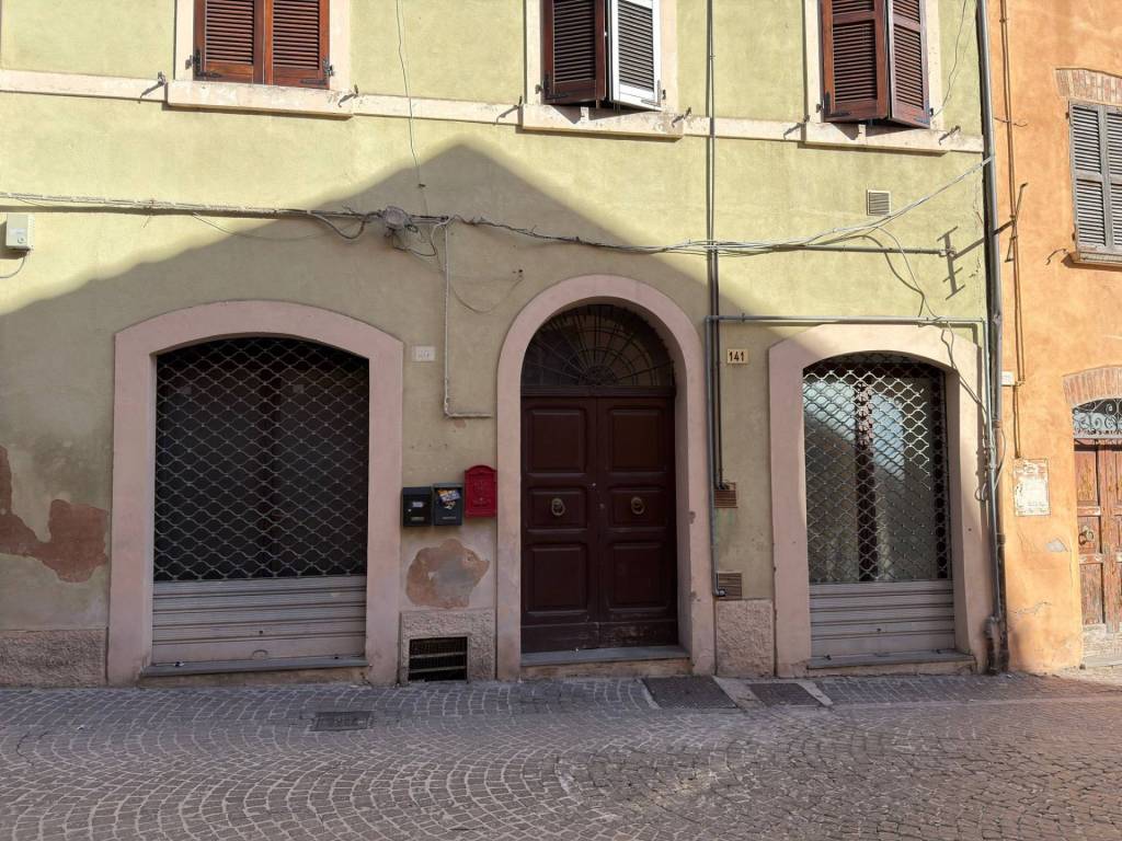 Casa indipendente a Fabriano in VIA CIALDINI, 141 - Foto 3