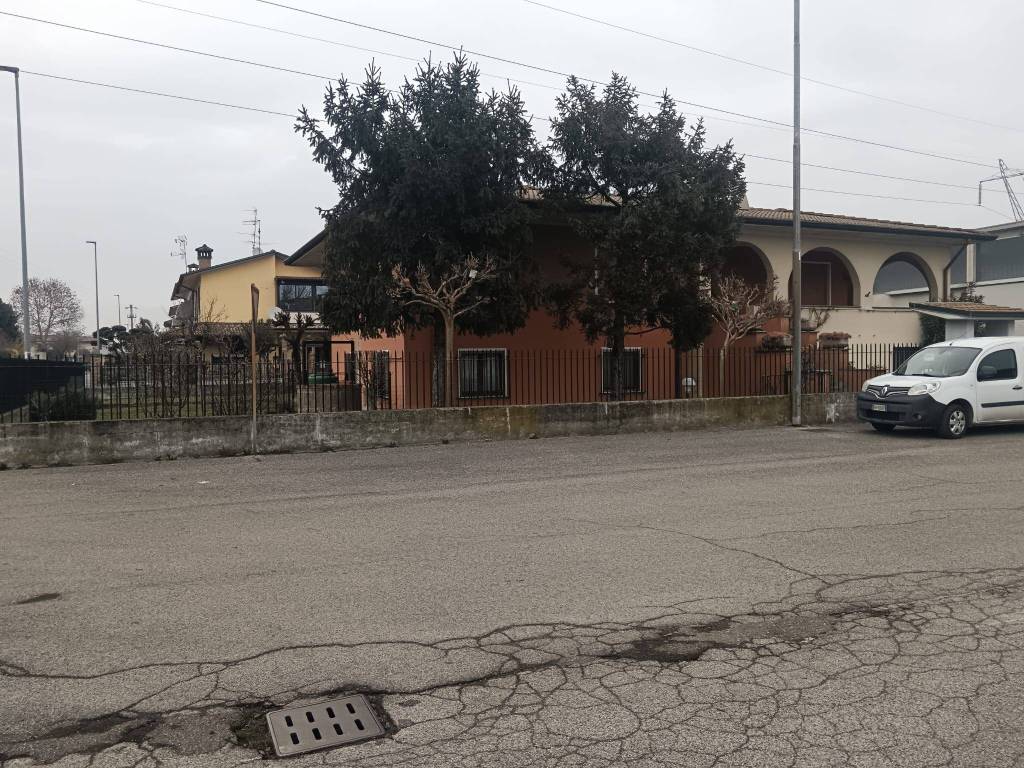 Villa a Leno in Via Striaga, 32 - Foto 4