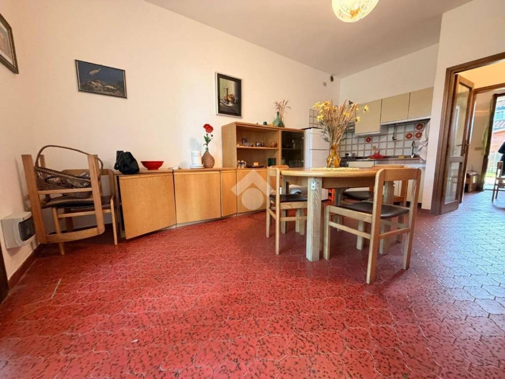 Appartamento a Comacchio in Viale degli Ulivi, 191 - Foto 4