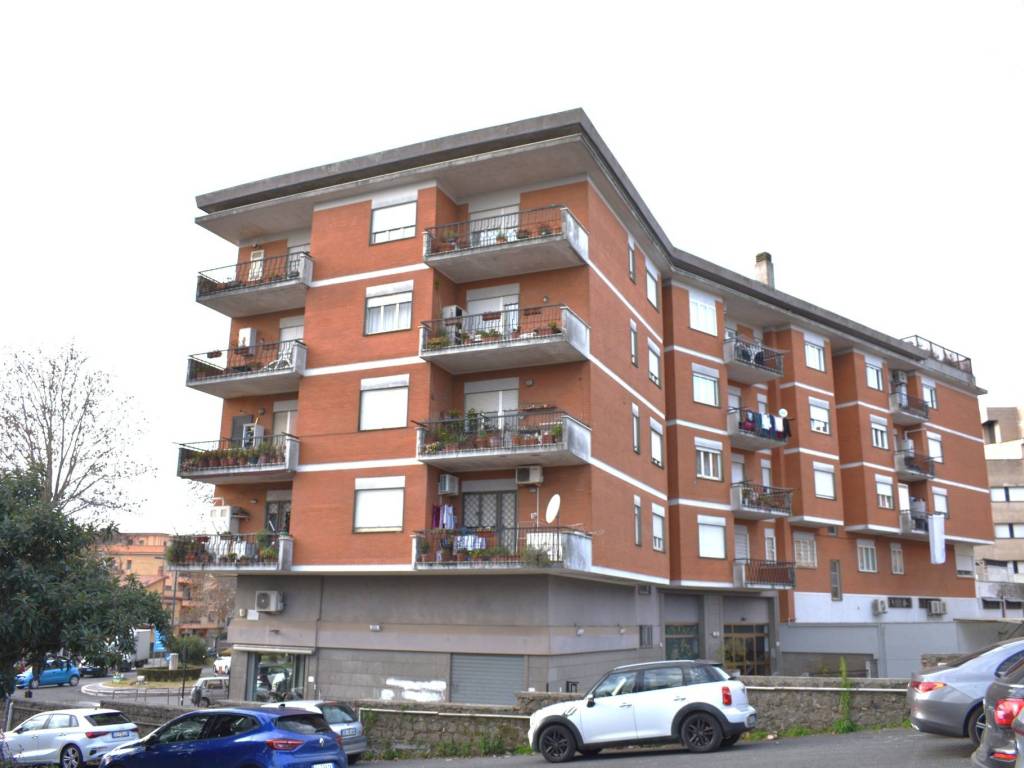 Appartamento a Genzano di roma in Via Sebastiano Silvestri, 141 - Foto 3