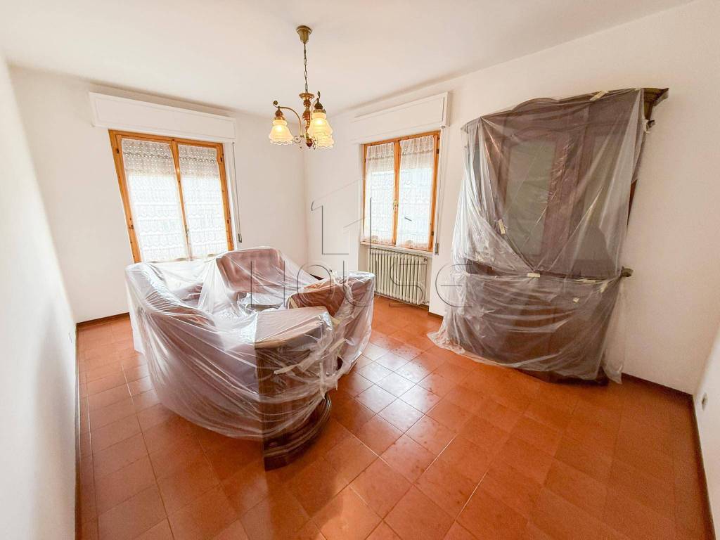 Appartamento a Città di castello in Via Giovanni Falcone, Pulciarati, Cerbara, Città di Castello, Perugia, Umbria, 06011, Italia - Foto 4