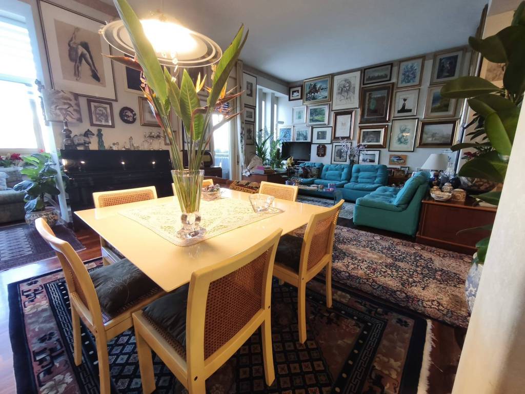 Appartamento a Catania in Via Vincenzo Giuffrida, 202 - Foto 2
