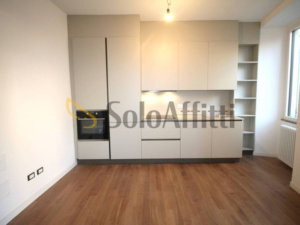 Appartamento a Lecco in Via Giuseppe Bovara, 26 - Foto 4