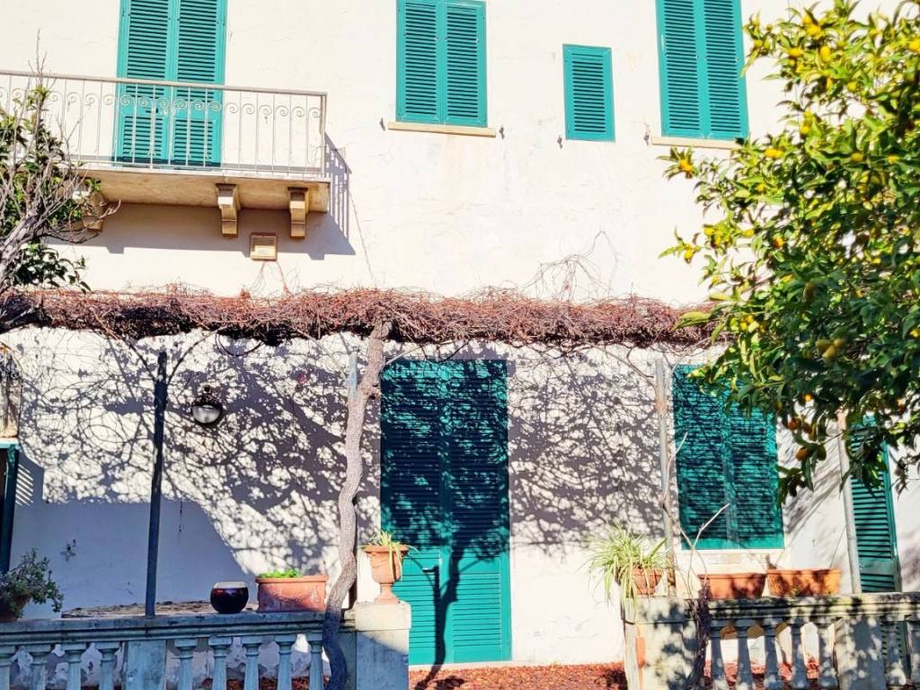 Villa a Viareggio in Viale Daniele Manin - Foto 2