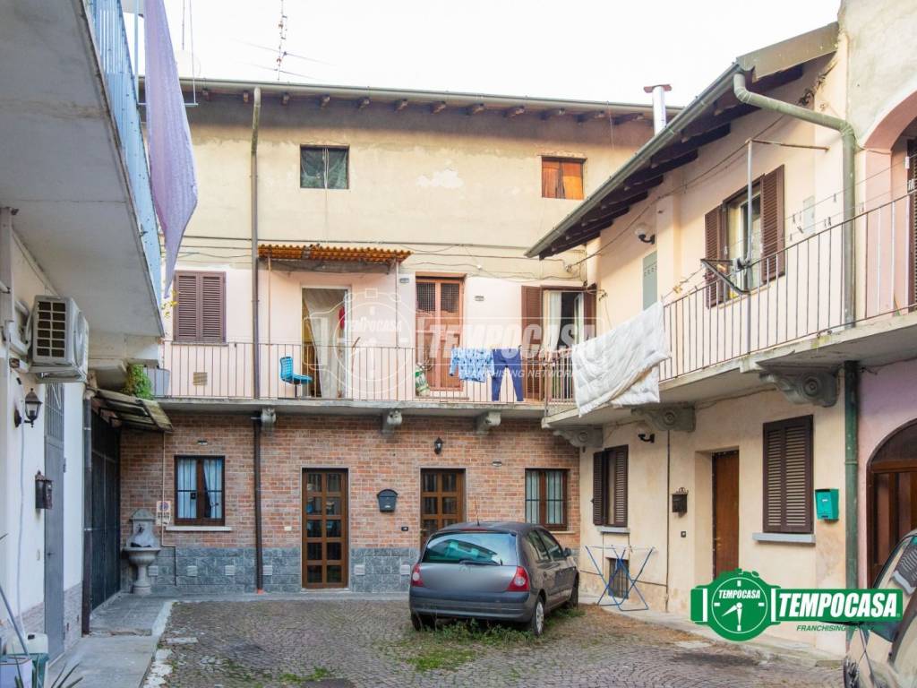 Appartamento a Busto arsizio in Piazza San Donato 4 - Foto 2
