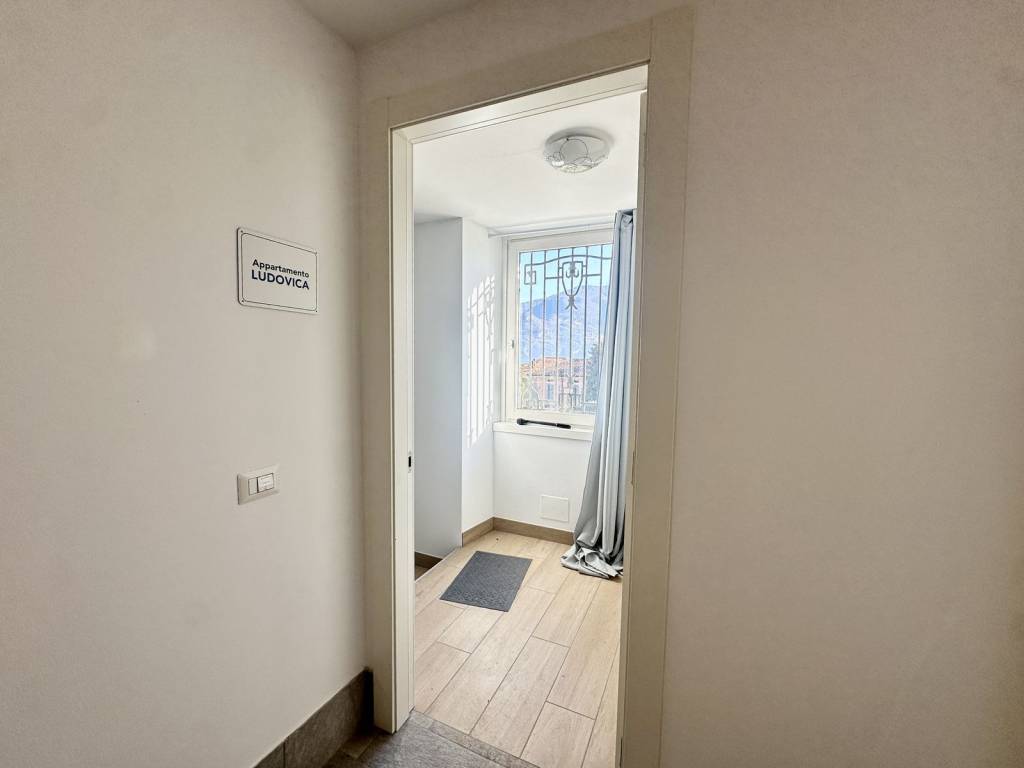 Appartamento a Menaggio in Via Luigi Cadorna - Foto 4