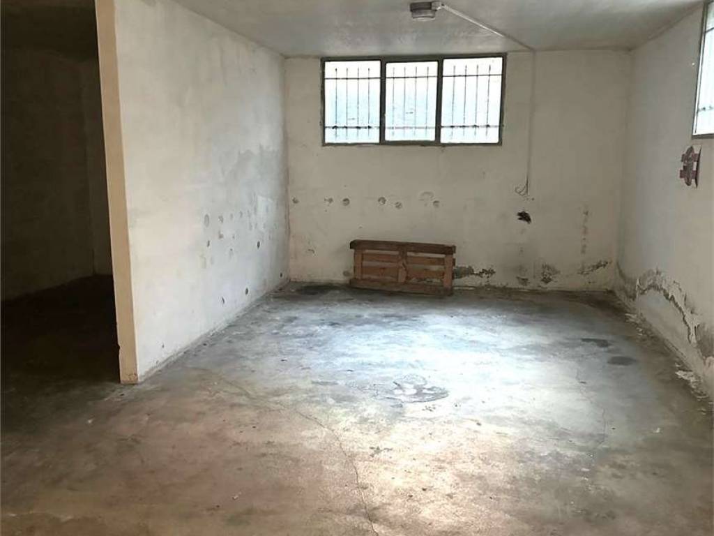 Box / garage a Carpi in via pascoli , 00 - Foto 2