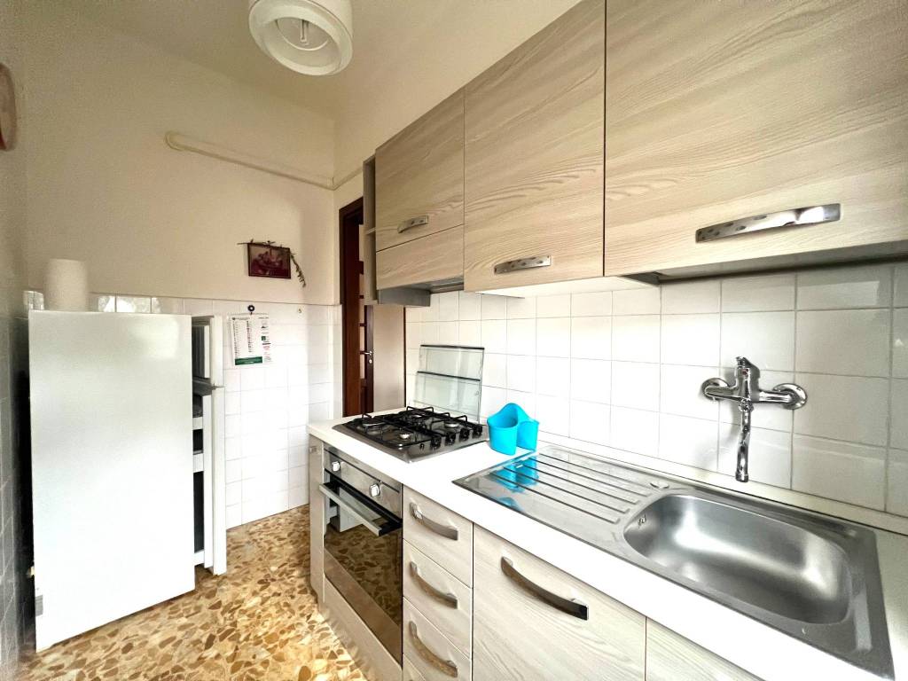 Appartamento a Acqui terme in Corso Camillo Benso di Cavour, 71 - Foto 2