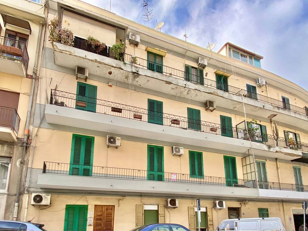 Appartamento a Messina in Viale Principe Umberto - Foto 2
